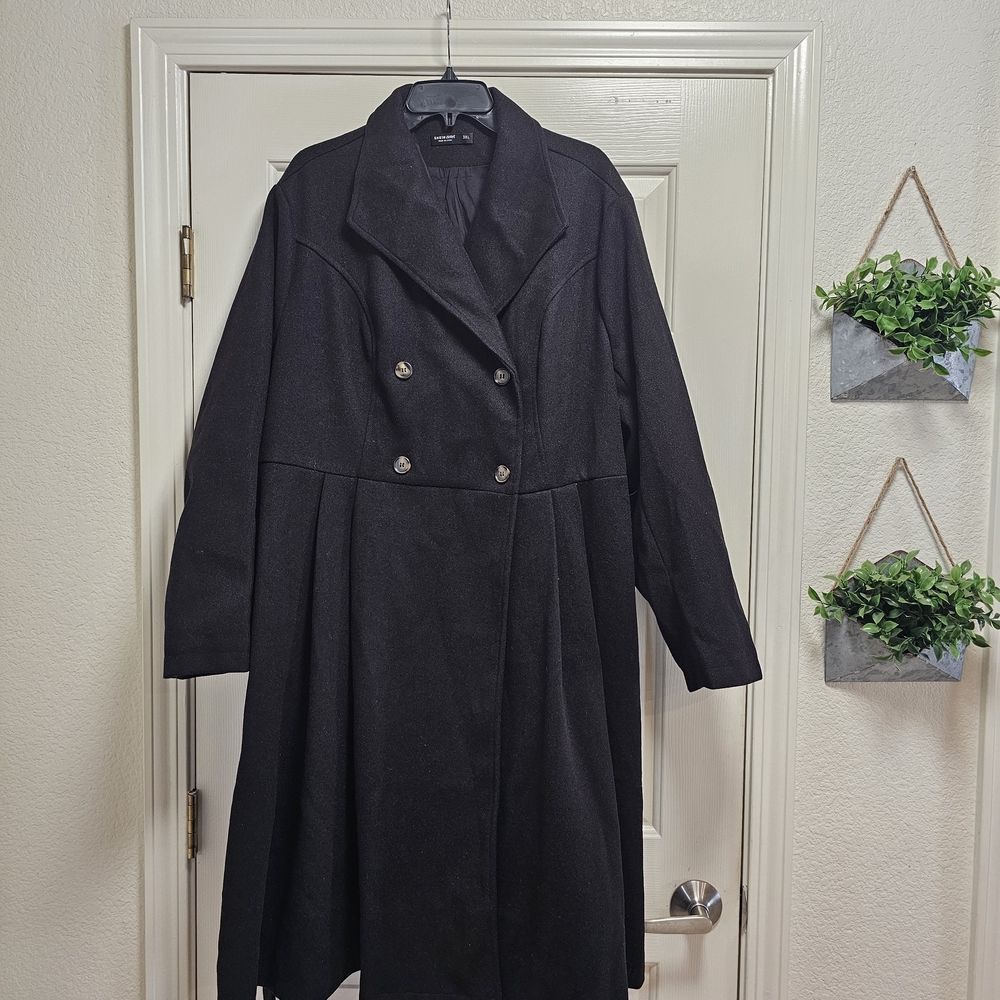 SHEIN Black Double-Breasted Trench Coat